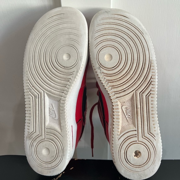 Nike Air Force 1 Red size 7Y - Picture 3 of 11